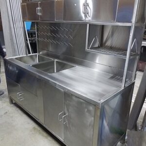 MUEBLE EN ACERO INOXIDABLE
